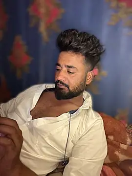 Munny6677 online show from February 26, 2026, 8:19 pm