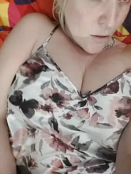 Snapshot of Bouncy-Bella28X chatting on September 25, 2025, 9:18 pm Bouncy-Bella28X online show from September 25, 2025, 9:18 pm