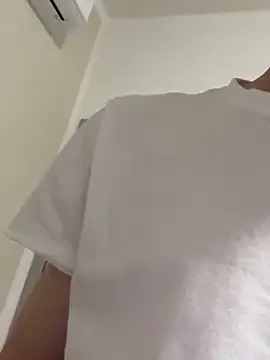 mario231197 online show from February 21, 2026, 2:01 am