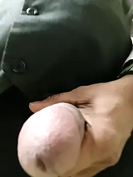 Snapshot of PROMYLOVE chatting on February 17, 2026, 2:41 am PROMYLOVE online show from February 17, 2026, 2:41 am