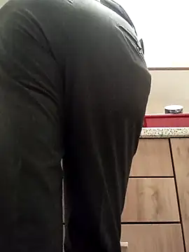 Snapshot of PROMYLOVE chatting on February 18, 2026, 5:36 am PROMYLOVE online show from February 18, 2026, 5:36 am