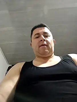 BigCristh79 online show from February 18, 2026, 1:51 pm