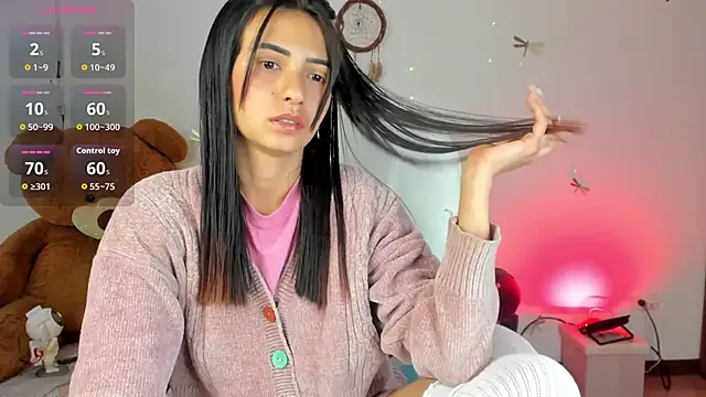 Snapshot of princessluna_19 chatting on October 1, 2025, 9:43 pm princessluna 19 online show from October 1, 2025, 9:43 pm