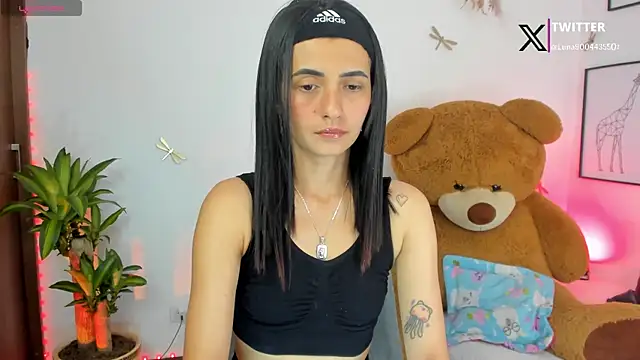 Snapshot of princessluna_19 chatting on January 10, 2026, 10:47 pm princessluna 19 online show from January 10, 2026, 10:47 pm