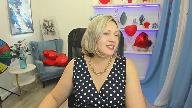 Snapshot of NinaStarle chatting on February 11, 2026, 11:48 am NinaStarle online show from February 11, 2026, 11:48 am