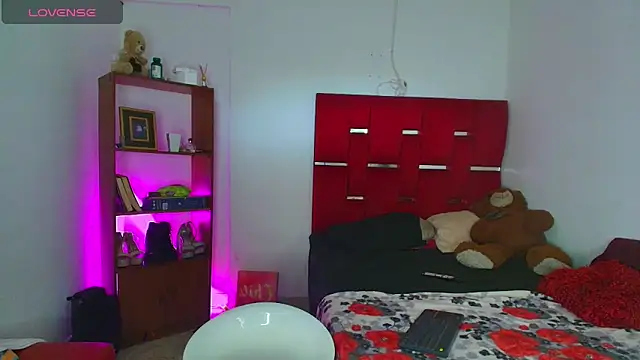 Snapshot of Camila_hot_ts chatting on February 18, 2026, 3:41 pm Camila hot ts online show from February 18, 2026, 3:41 pm