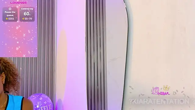 Snapshot of kiaratentation chatting on February 4, 2026, 6:58 pm kiaratentation online show from February 4, 2026, 6:58 pm