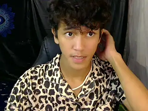 kenbigcockxx online show from February 12, 2026, 8:42 am