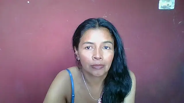 DianaOchoa  online show from January 15, 2026, 7:28 pm