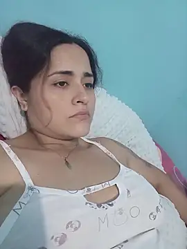 Snapshot of candy__fox_ chatting on January 7, 2026, 7:38 pm candy fox online show from January 7, 2026, 7:38 pm