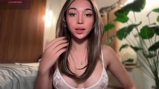 Snapshot of Theodora_Day chatting on February 7, 2026, 1:48 pm Theodora Day online show from February 7, 2026, 1:48 pm