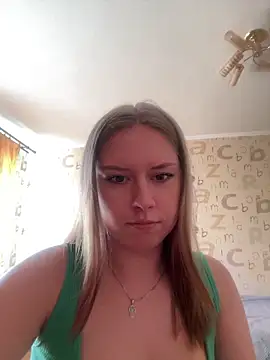 Tomyris yuki online show from February 21, 2026, 10:49 am