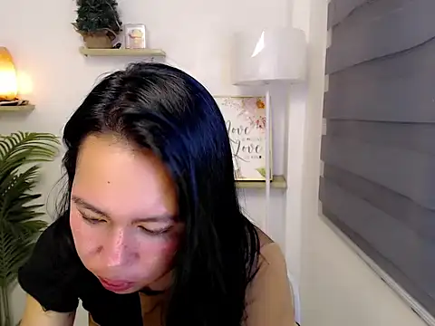 kimbratx online show from October 2, 2025, 10:39 pm