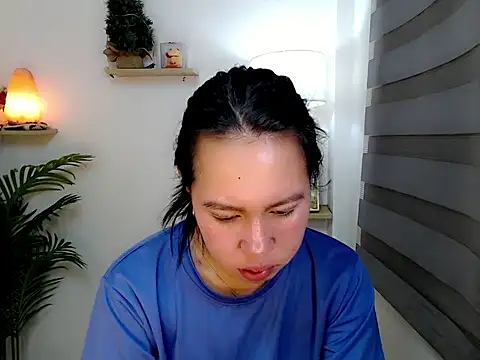 kimbratx online show from December 3, 2025, 10:30 pm