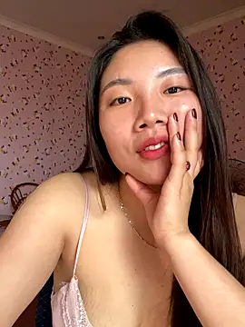 D2sweet online show from September 9, 2025, 10:15 am