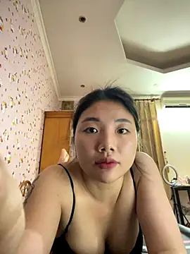 D2sweet online show from October 19, 2025, 2:29 pm