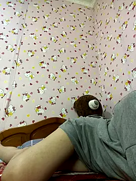 D2sweet online show from December 3, 2025, 1:53 pm