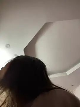 D2sweet online show from February 1, 2026, 5:00 pm