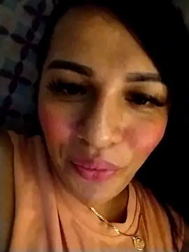 enoria1992 online show from October 17, 2025, 5:59 pm