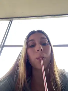 Snapshot of Nikii__ chatting on February 21, 2026, 4:19 pm Nikii online show from February 21, 2026, 4:19 pm