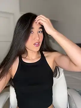 julieta jhonss online show from February 2, 2026, 3:16 am