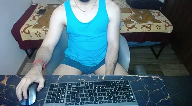 Snapshot of bossking017 chatting on March 22, 2025, 6:47 pm bossking017 online show from March 22, 2025, 6:47 pm