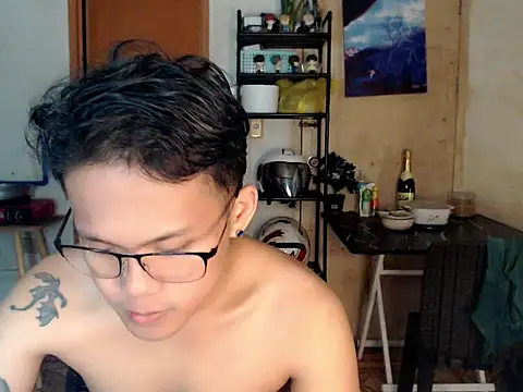 Snapshot of twink_asianbunny chatting on February 10, 2026, 1:37 pm twink asianbunny online show from February 10, 2026, 1:37 pm