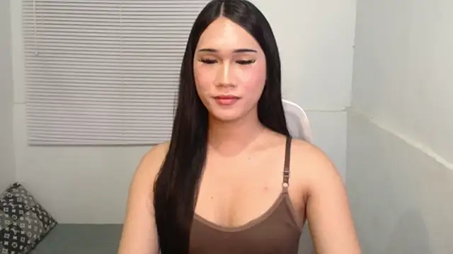 Leighs Celine online show from February 24, 2026, 7:34 pm