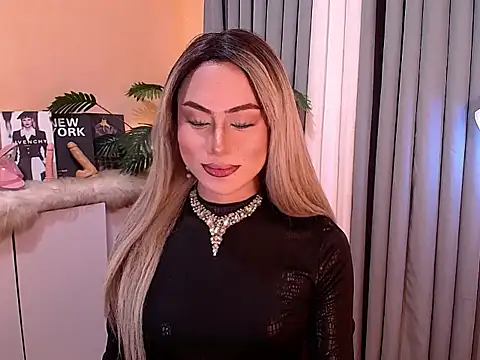 Snapshot of HOTkendraCumXxx chatting on February 18, 2026, 11:39 am HOTkendraCumXxx online show from February 18, 2026, 11:39 am