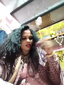 Snapshot of Cut_ragni chatting on December 21, 2025, 5:20 pm Cut ragni online show from December 21, 2025, 5:20 pm