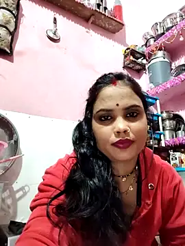 Snapshot of Cut_ragni chatting on February 10, 2026, 5:17 pm Cut ragni online show from February 10, 2026, 5:17 pm