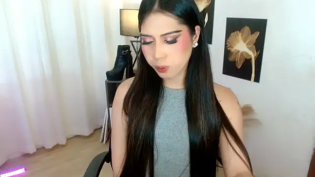 Snapshot of Sassy_Suzuhime chatting on February 13, 2026, 12:12 pm Sassy Suzuhime online show from February 13, 2026, 12:12 pm