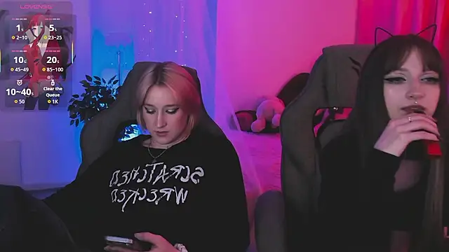 Snapshot of LiliLuna chatting on March 4, 2026, 3:29 pm LiliLuna online show from March 4, 2026, 3:29 pm