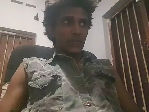 Snapshot of Ashy2001 chatting on September 11, 2025, 5:51 am Ashy2001 online show from September 11, 2025, 5:51 am