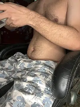 moonworshiper online show from September 21, 2025, 5:53 am