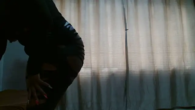 curvydarckcohocolate online show from January 16, 2026, 8:07 am