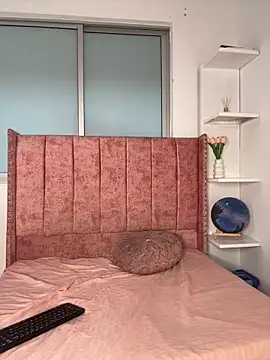 Snapshot of salomecute21 chatting on February 5, 2026, 11:26 am salomecute21 online show from February 5, 2026, 11:26 am