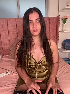 Snapshot of salomecute21 chatting on February 7, 2026, 11:36 am salomecute21 online show from February 7, 2026, 11:36 am