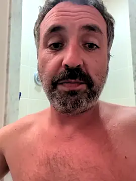 Snapshot of cloudymatt chatting on October 11, 2025, 9:02 pm cloudymatt online show from October 11, 2025, 9:02 pm