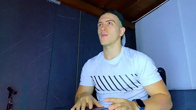 ALANNFERRER online show from February 5, 2026, 10:09 am