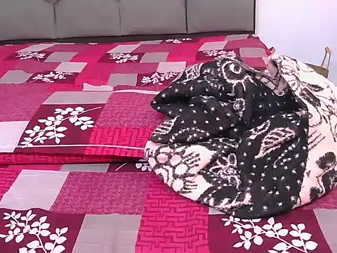 Diyaa Singh online show from January 17, 2026, 4:06 am