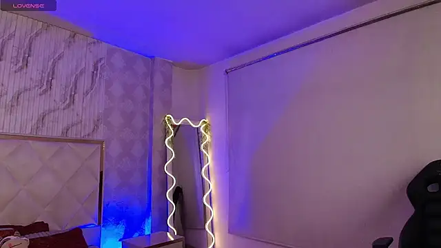 Naomy tay1 online show from January 10, 2026, 2:24 am