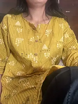 modelnishu online show from February 16, 2026, 2:18 am