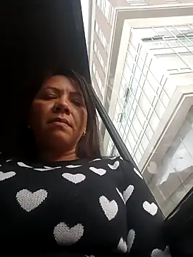 hiilarybrown online show from February 13, 2026, 9:33 pm