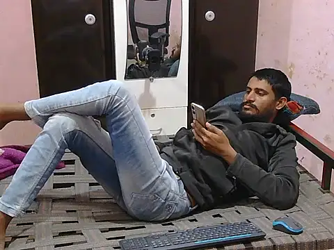 Snapshot of krishjaat43 chatting on February 4, 2026, 7:31 pm krishjaat43 online show from February 4, 2026, 7:31 pm