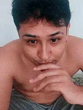 LordValdomero-00 online show from November 25, 2025, 5:29 am