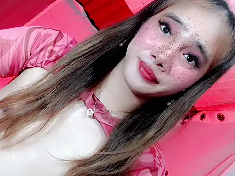 Snapshot of Sugarfucker20 chatting on October 7, 2025, 6:05 pm Sugarfucker20 online show from October 7, 2025, 6:05 pm