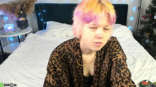 CarolineRichter online show from January 11, 2026, 6:57 pm