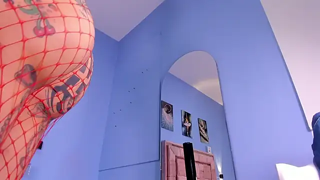 Snapshot of isabela-nix chatting on February 27, 2026, 7:58 pm isabela-nix online show from February 27, 2026, 7:58 pm