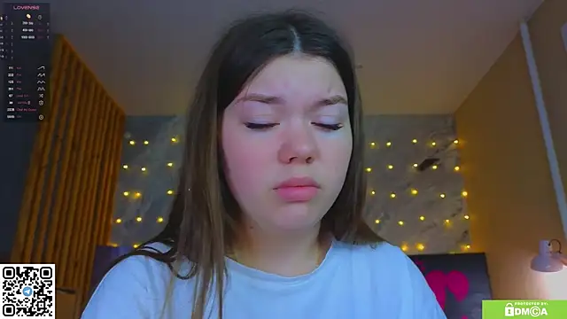 Snapshot of miss_bubbles_ chatting on January 11, 2026, 12:37 am miss bubbles online show from January 11, 2026, 12:37 am